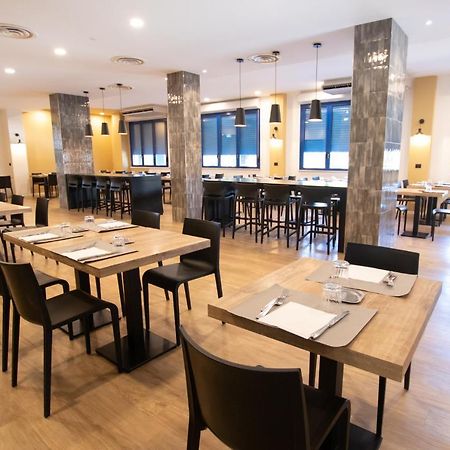 Piccolo Hotel Равена Екстериор снимка