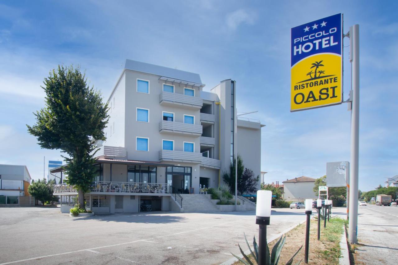 Piccolo Hotel Равена Екстериор снимка