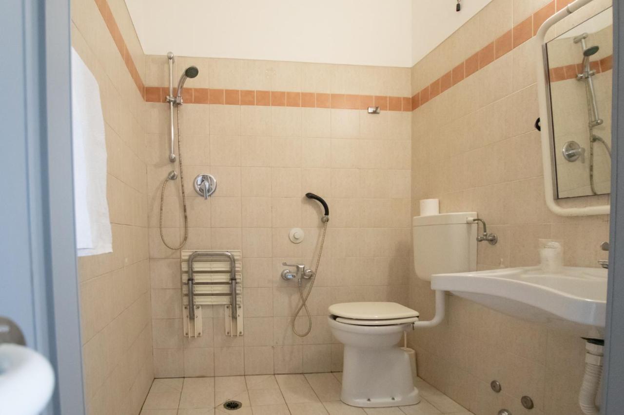Piccolo Hotel Равена Екстериор снимка