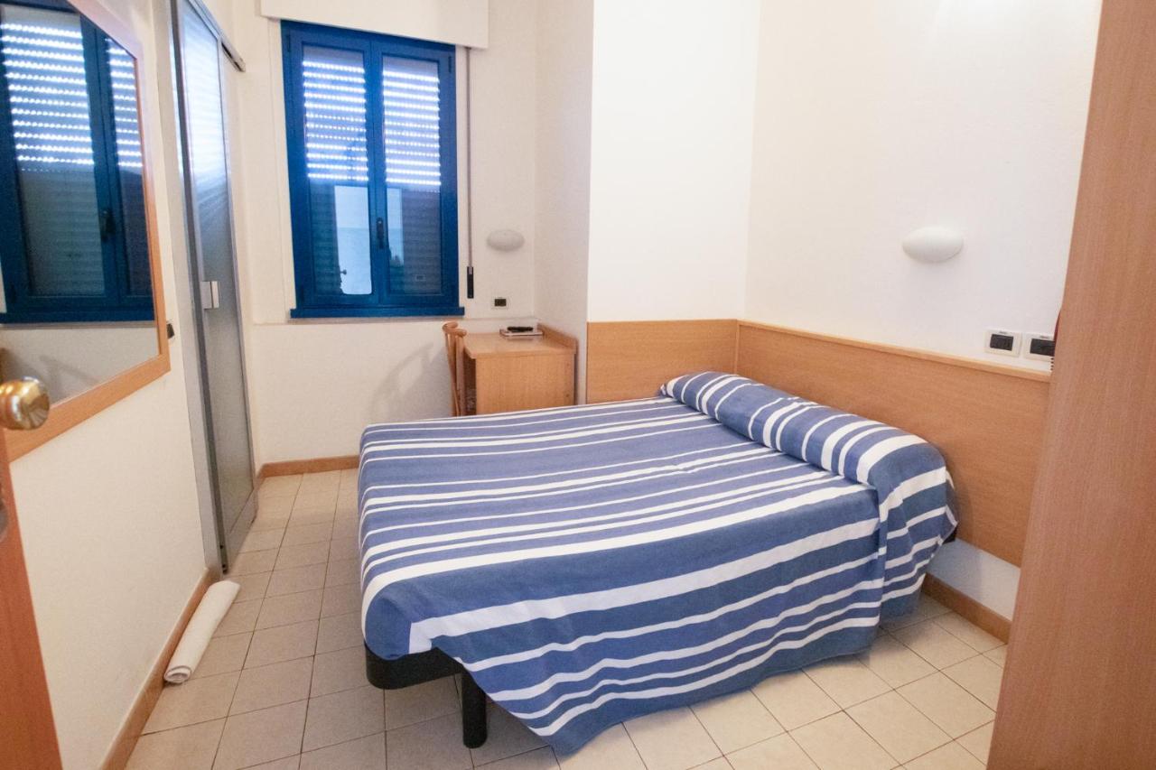 Piccolo Hotel Равена Екстериор снимка